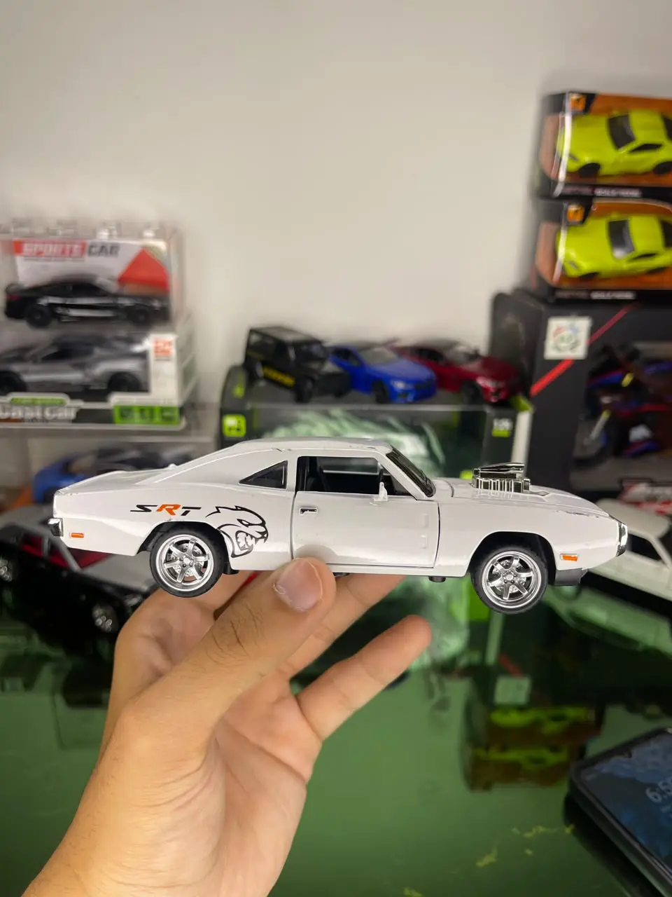 Dodge Premium Licensed Diecast Model Car – Heavy Weight Metal Body - Image 6