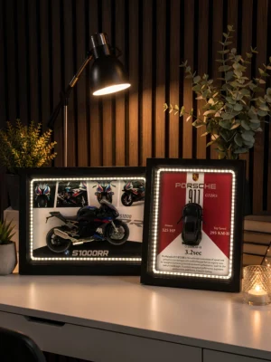 Signature Light frames