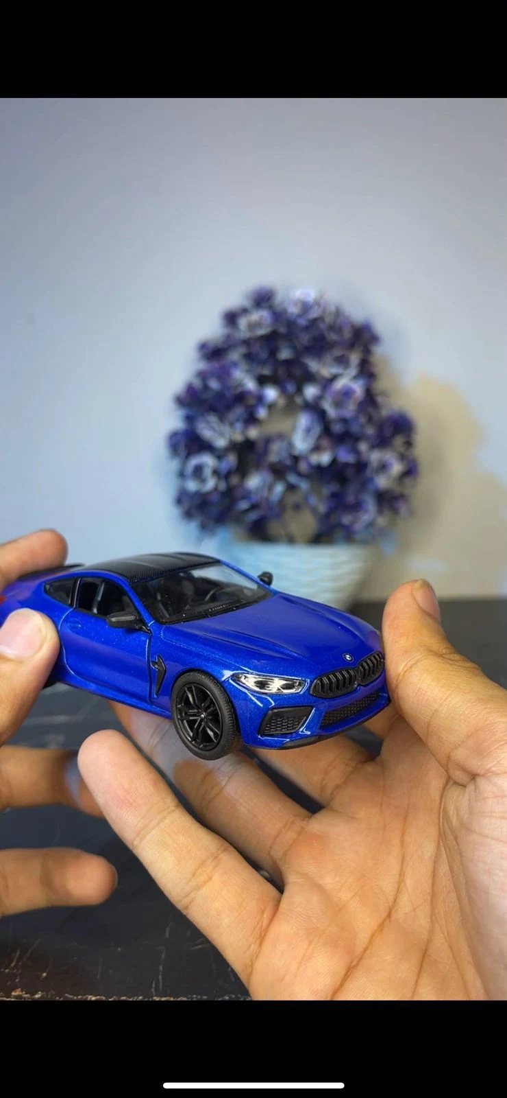 BMW M8 Official Liscensed Diecast Model - Image 2
