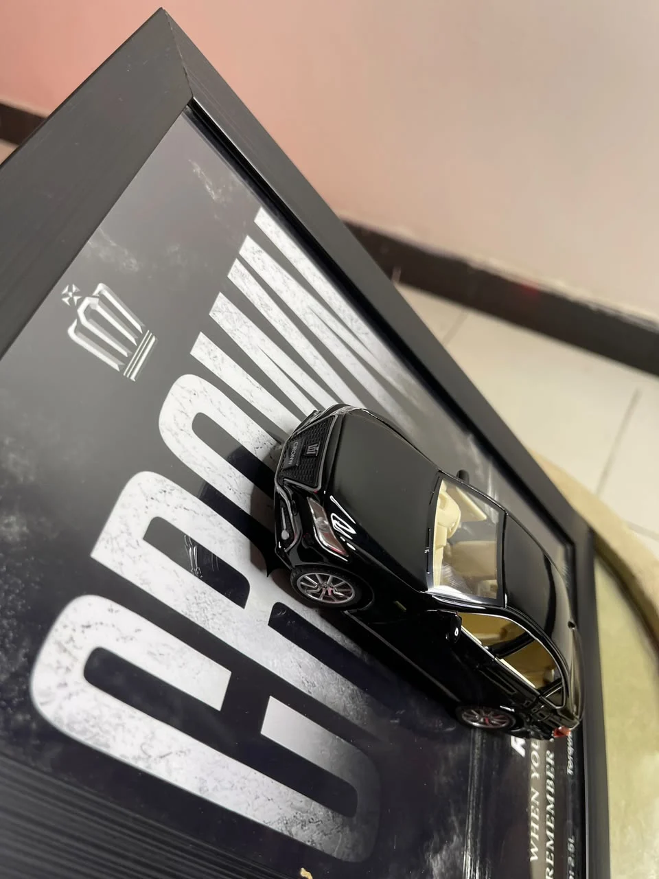 Toyota Crown 3D Diecast Car Frame - Image 2